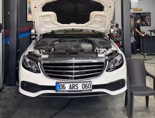 Mercedes Motor Bakım ve Onarımı